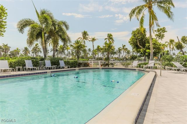 3135 Tennis Villas, Captiva, FL 33924