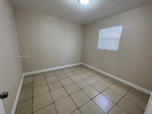 534 NW 23rd Ave 3, Fort Lauderdale, FL 33311