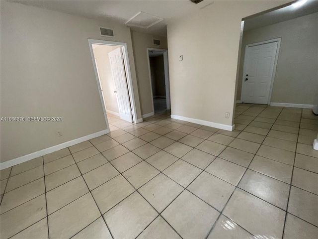 534 NW 23rd Ave 3, Fort Lauderdale, FL 33311