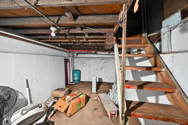 112 W 13th Street, La Porte, IN 46350