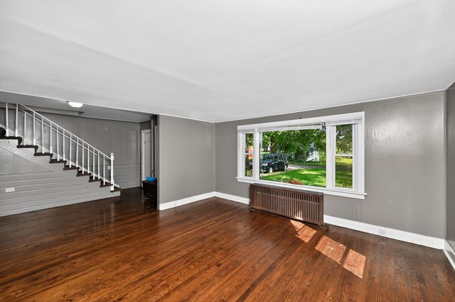 112 W 13th Street, La Porte, IN 46350