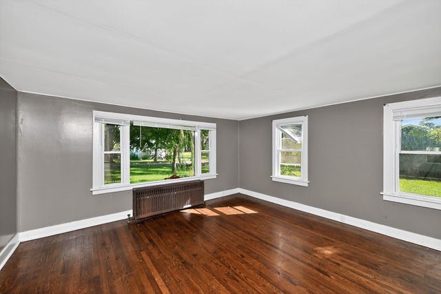 112 W 13th Street, La Porte, IN 46350