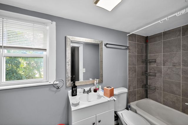 112 W 13th Street, La Porte, IN 46350