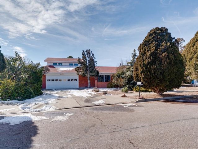 549 Bryce Avenue, White Rock, NM 87547