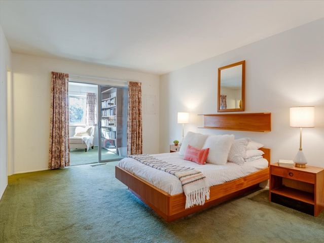 549 Bryce Avenue, White Rock, NM 87547