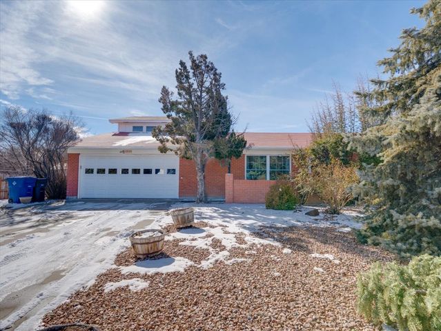 549 Bryce Avenue, White Rock, NM 87547