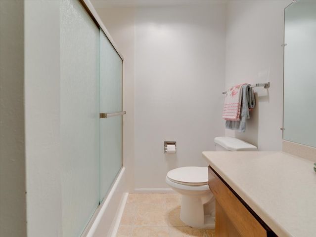 549 Bryce Avenue, White Rock, NM 87547