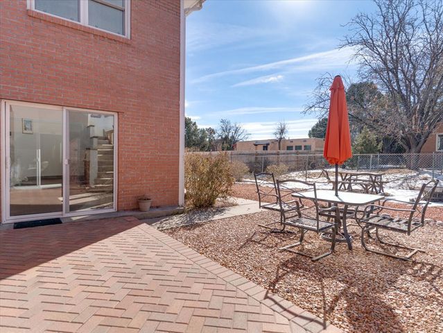 549 Bryce Avenue, White Rock, NM 87547