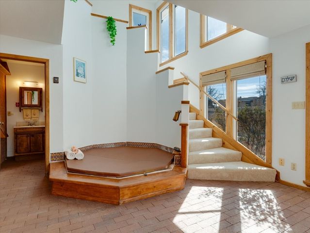 549 Bryce Avenue, White Rock, NM 87547