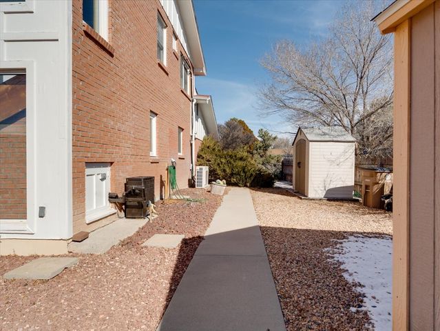 549 Bryce Avenue, White Rock, NM 87547