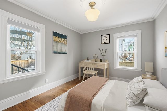 5 Glendale Ave 5, Somerville, MA 02144