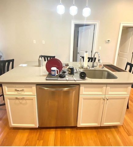 126-128 London St., 1, Boston, MA 02128