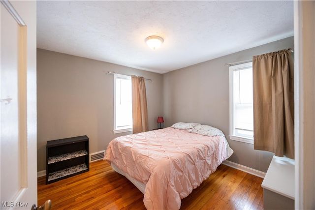 1937 Staunton Road, Cleveland Heights, OH 44118