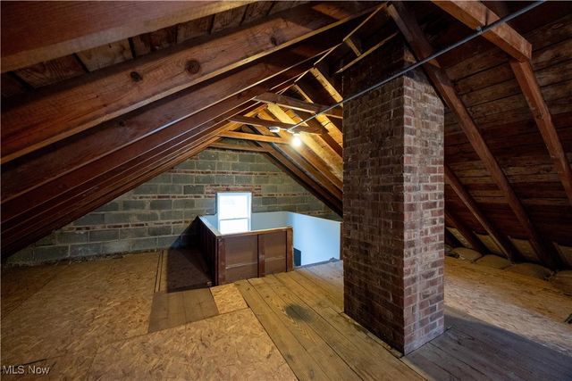 1937 Staunton Road, Cleveland Heights, OH 44118