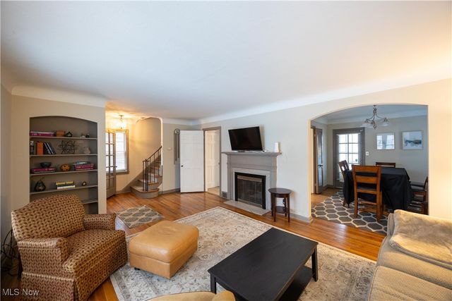 1937 Staunton Road, Cleveland Heights, OH 44118