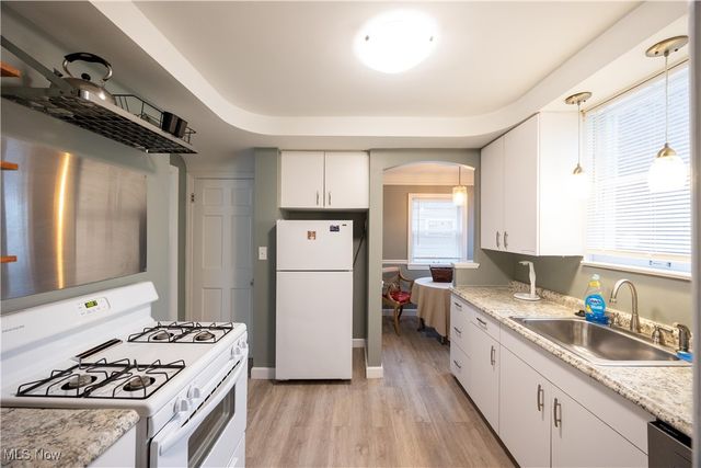 1937 Staunton Road, Cleveland Heights, OH 44118