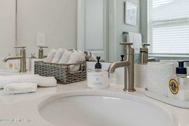 216 FOOTBRIDGE Road, St. Johns, FL 32259
