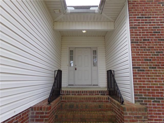 290 Robeson Street, Spring Lake, NC 28390