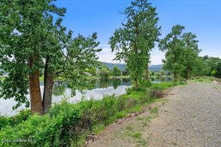 422 Cottonwood Dr, St. Maries, ID 83861