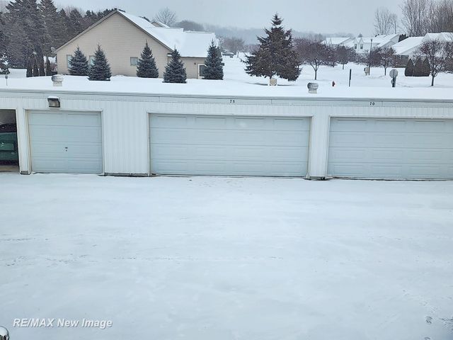 719 Kennely Road E-75, Saginaw, MI 48609