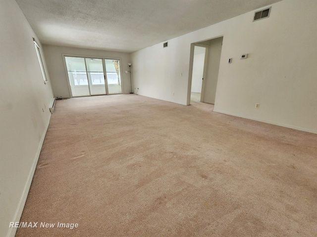 719 Kennely Road E-75, Saginaw, MI 48609