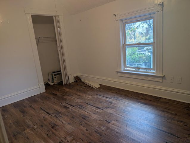 315 Chatsworth Street N, Saint Paul, MN 55104