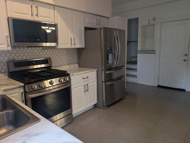315 Chatsworth Street N, Saint Paul, MN 55104