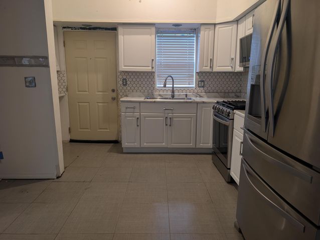 315 Chatsworth Street N, Saint Paul, MN 55104