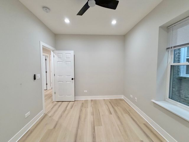 4908 N Rockwell Street 2, Chicago, IL 60625