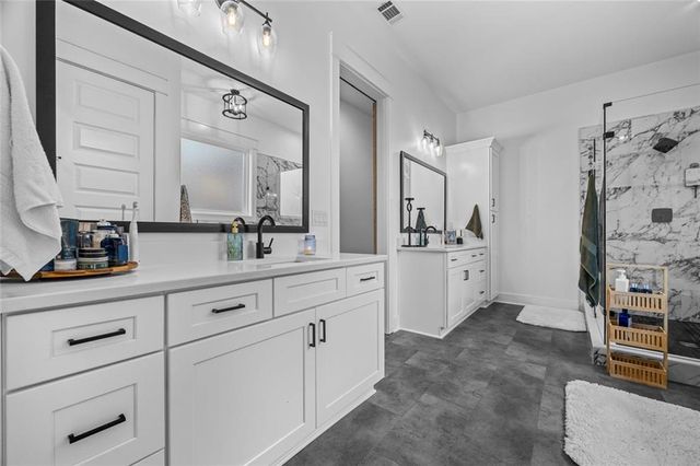 1159 Locklin Road, Monroe, GA 30655