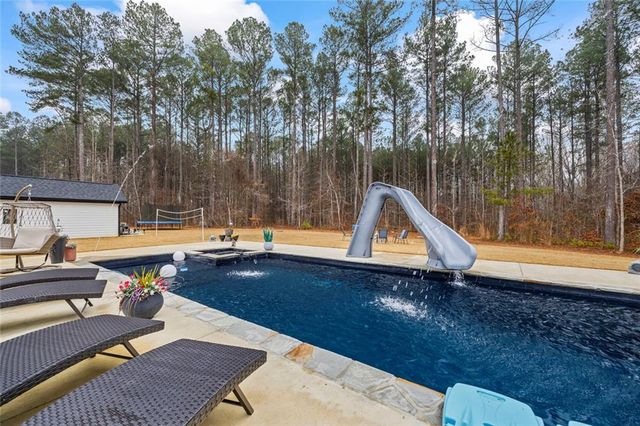 1159 Locklin Road, Monroe, GA 30655