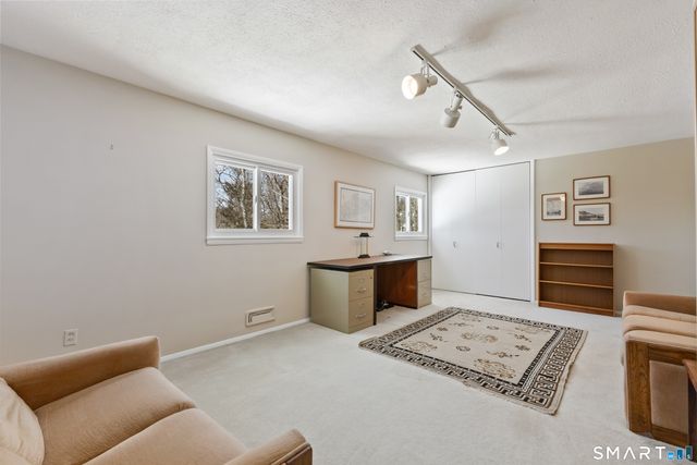 5 Old Wagon Road, Stamford, CT 06903