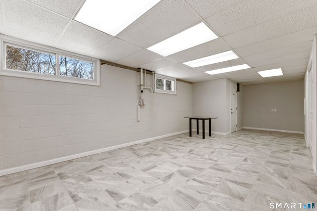 5 Old Wagon Road, Stamford, CT 06903