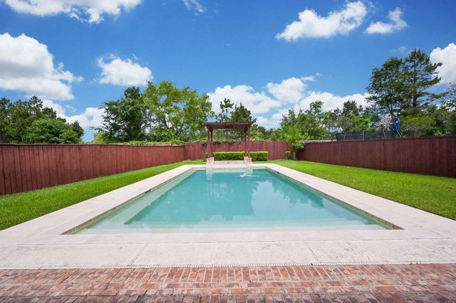 107 N Bacopa Drive, Spring, TX 77389