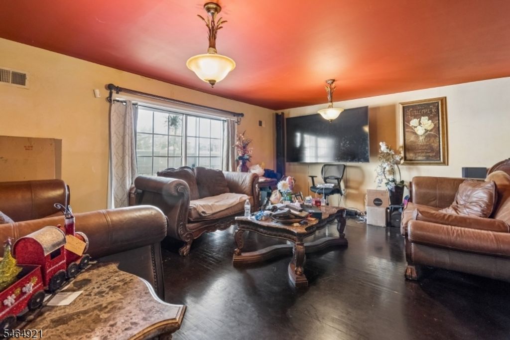 878 Livingston St, Elizabeth City, NJ 07201 — photo 3