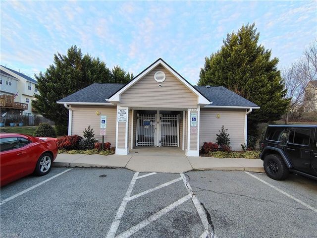 4134 Tarrant Trace Circle, High Point, NC 27265