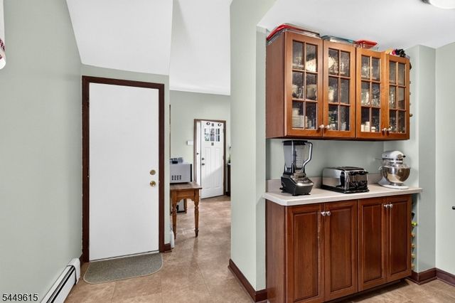 122 2nd Ave, Newark City, NJ 07104