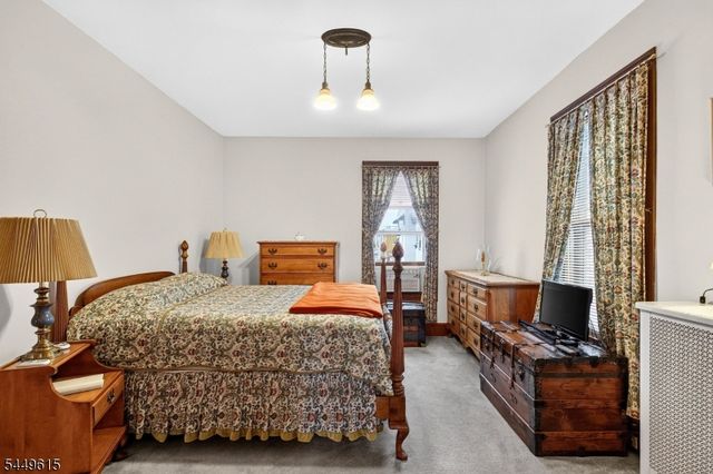 122 2nd Ave, Newark City, NJ 07104