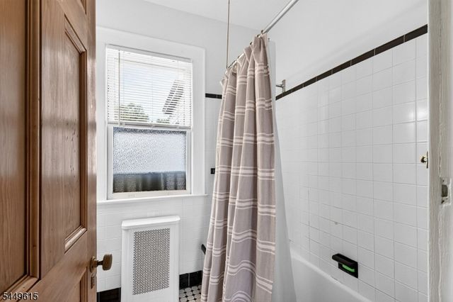 122 2nd Ave, Newark City, NJ 07104