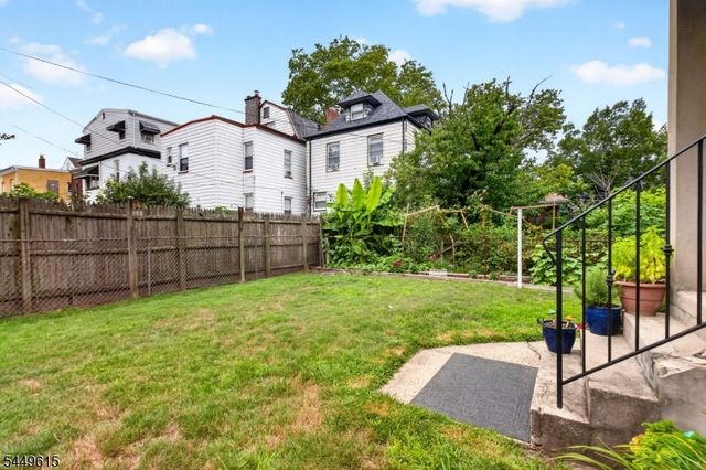 122 2nd Ave, Newark City, NJ 07104