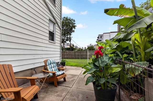122 2nd Ave, Newark City, NJ 07104