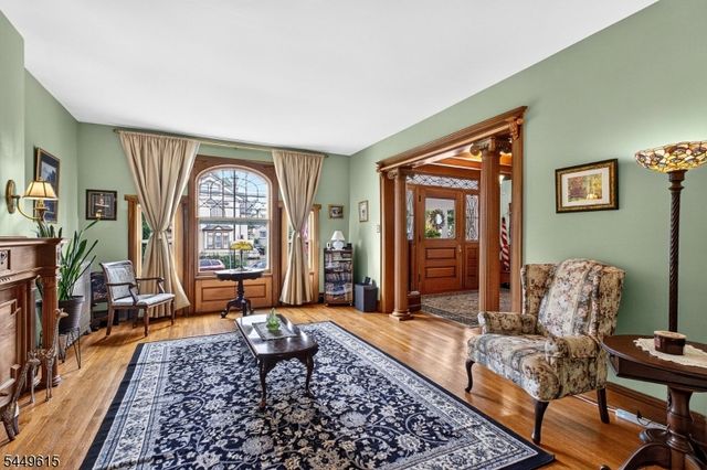 122 2nd Ave, Newark City, NJ 07104
