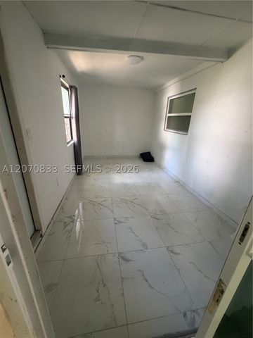 3631 NW 9th St, Lauderhill, FL 33311