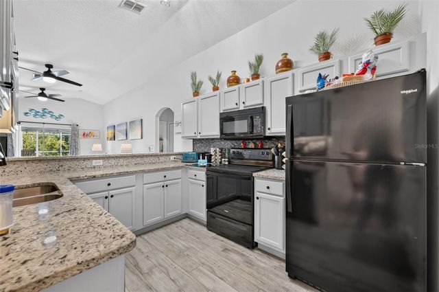 1390 WILLOW CREST DRIVE, Clermont, FL 34711