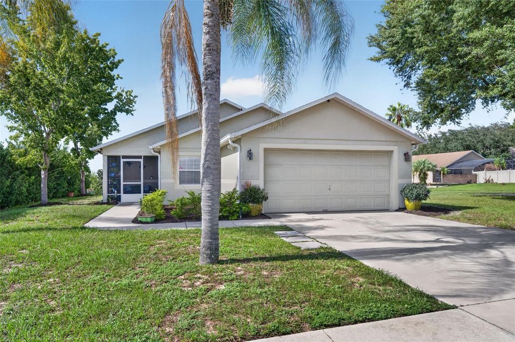 1390 WILLOW CREST DRIVE, Clermont, FL 34711