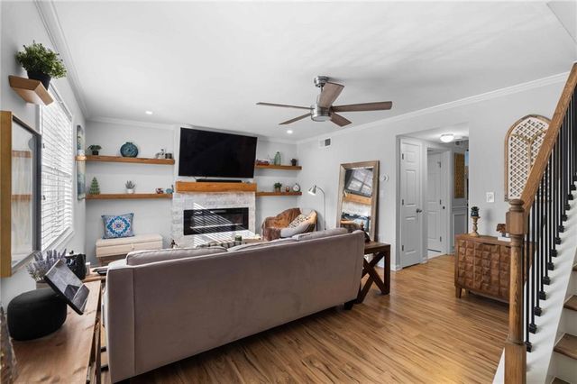 6900 Roswell Road N5, Atlanta, GA 30328