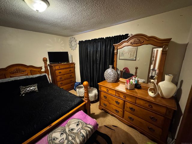 975 Meriden Road APT 109, Waterbury, CT 06705