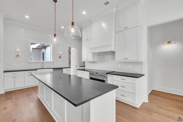 40 Laurel Ridge, Forsyth, GA 31029