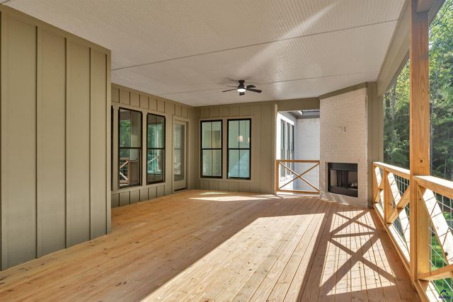 40 Laurel Ridge, Forsyth, GA 31029
