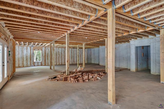 40 Laurel Ridge, Forsyth, GA 31029